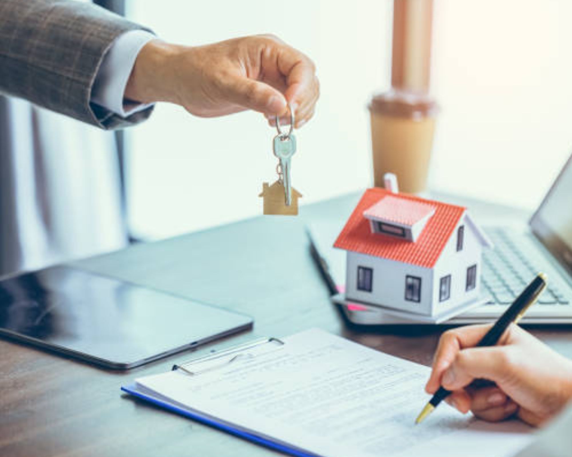 The Essential Role of a Closing Attorney in Real Estate Transactions