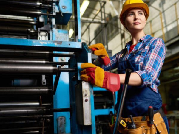 Breaking Barriers: How Woman-Owned Contracting Companies Are Shaping the Industry